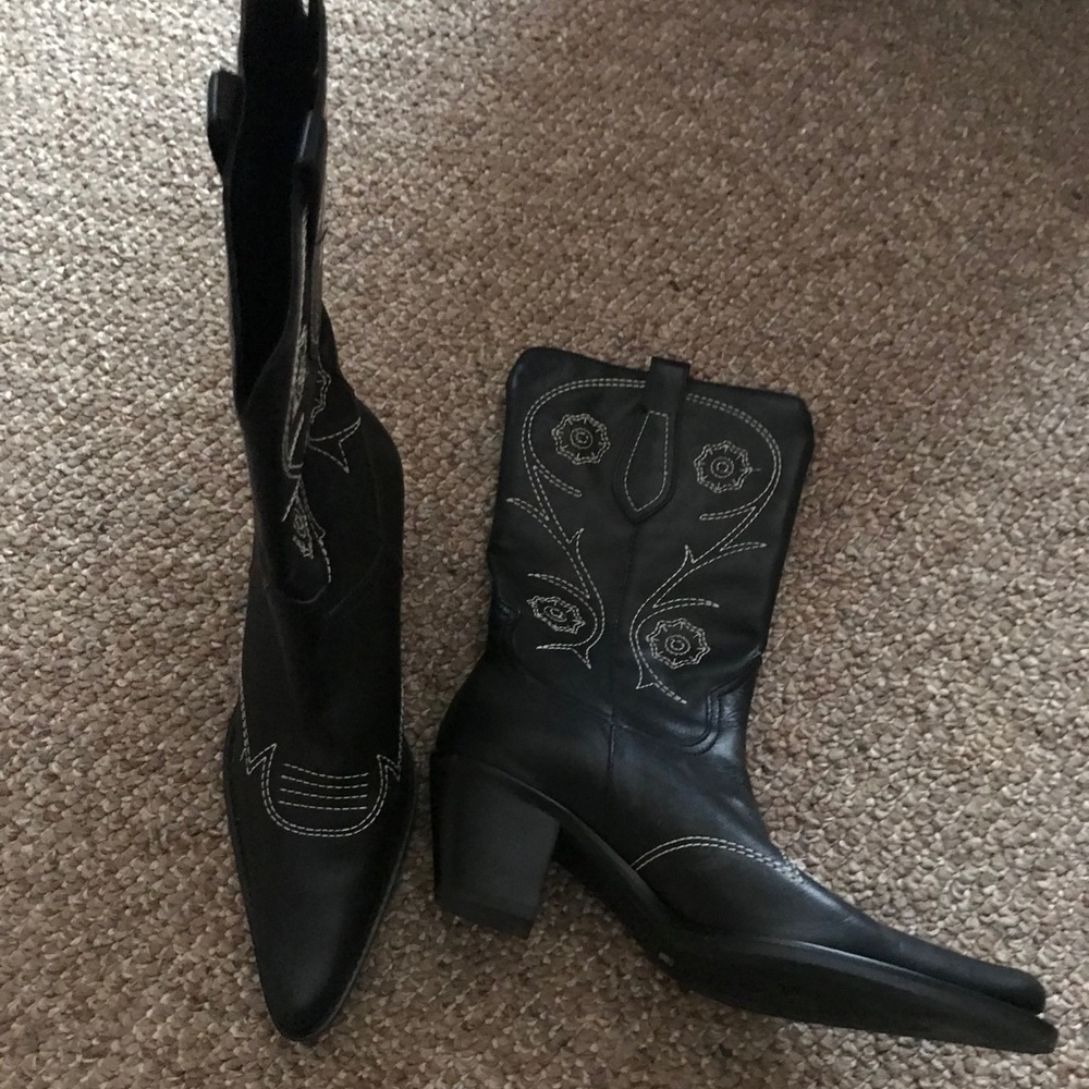NWT Franco Sarto cowboy boots